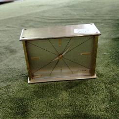 reloj despertador clama REF-789