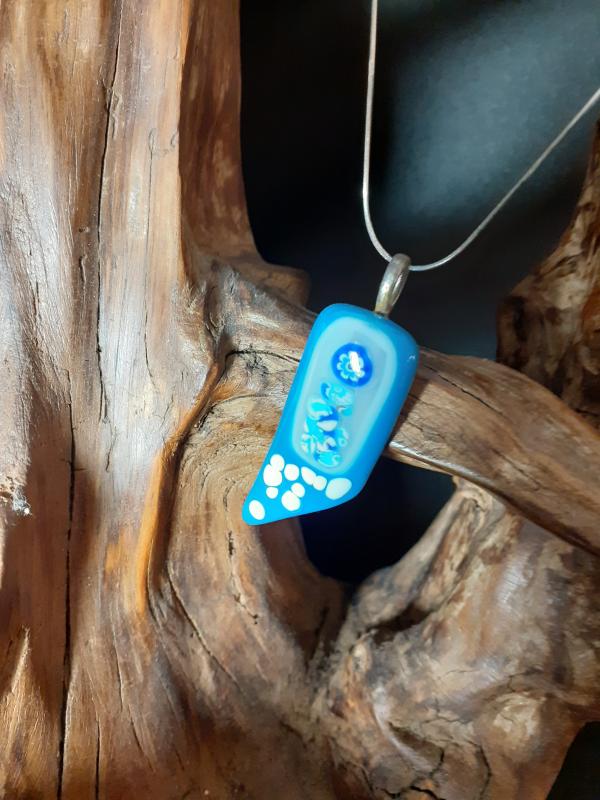 Pendentif et chaîne Ref 133