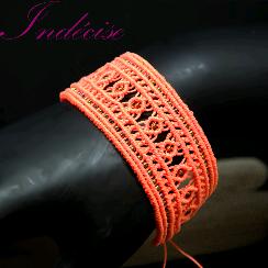 Manchette en macramé orange, ajustable