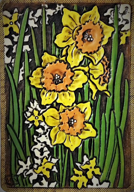 Carte en cuir: jonquilles